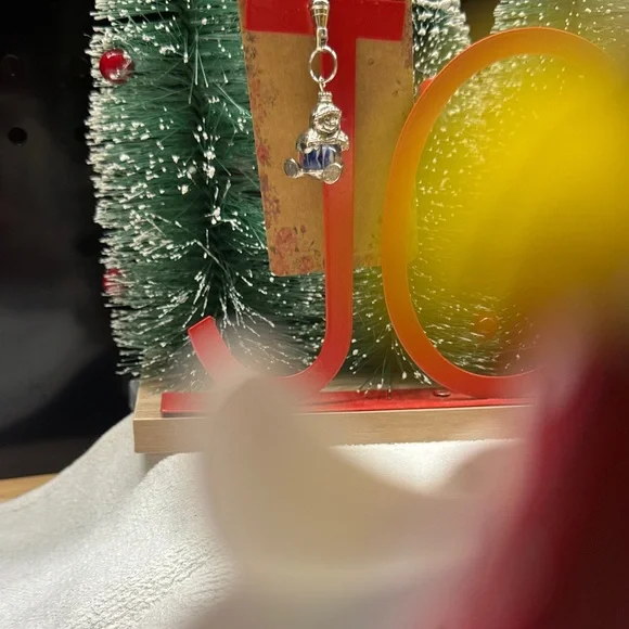 Silver and Blue Snowman Zipper Pull 2/$22 - Picture 6 of 6